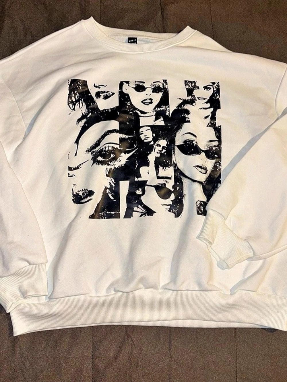 SHEIN Graphic Sweatshirt White Small